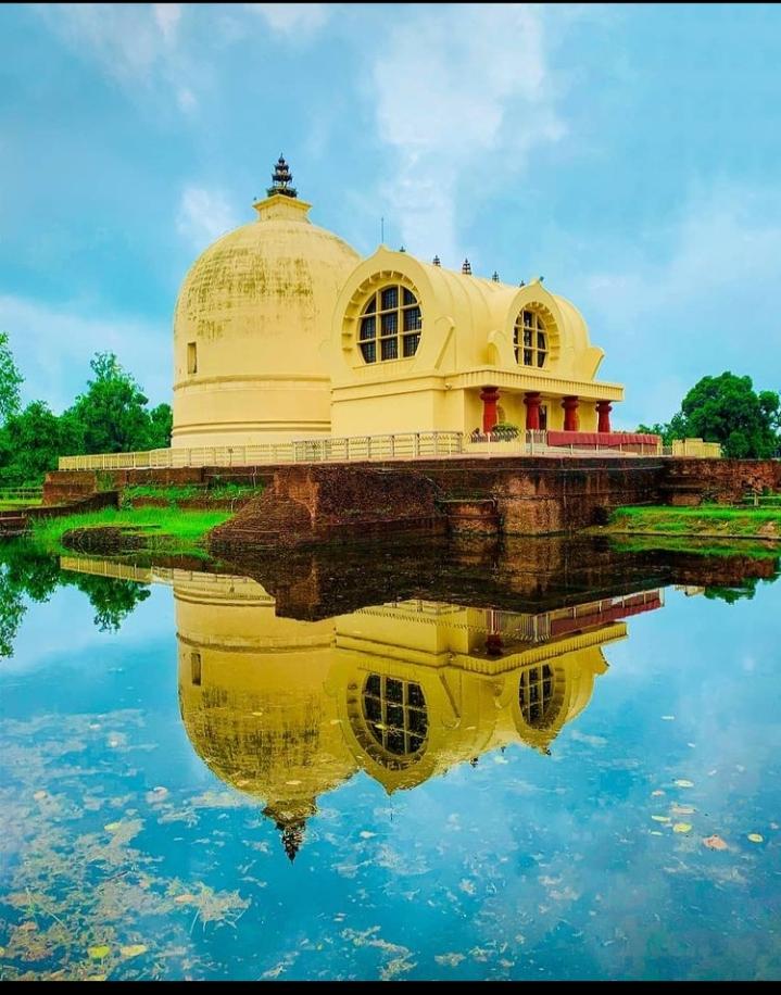 Mahaparinirvana Temple at Kushinagar.